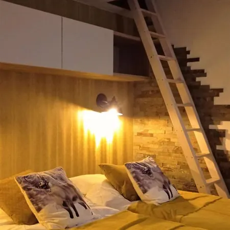 Somptueux De 130 M², Expose Plein Sud, Vue Sur Les Montagnes. Chalet